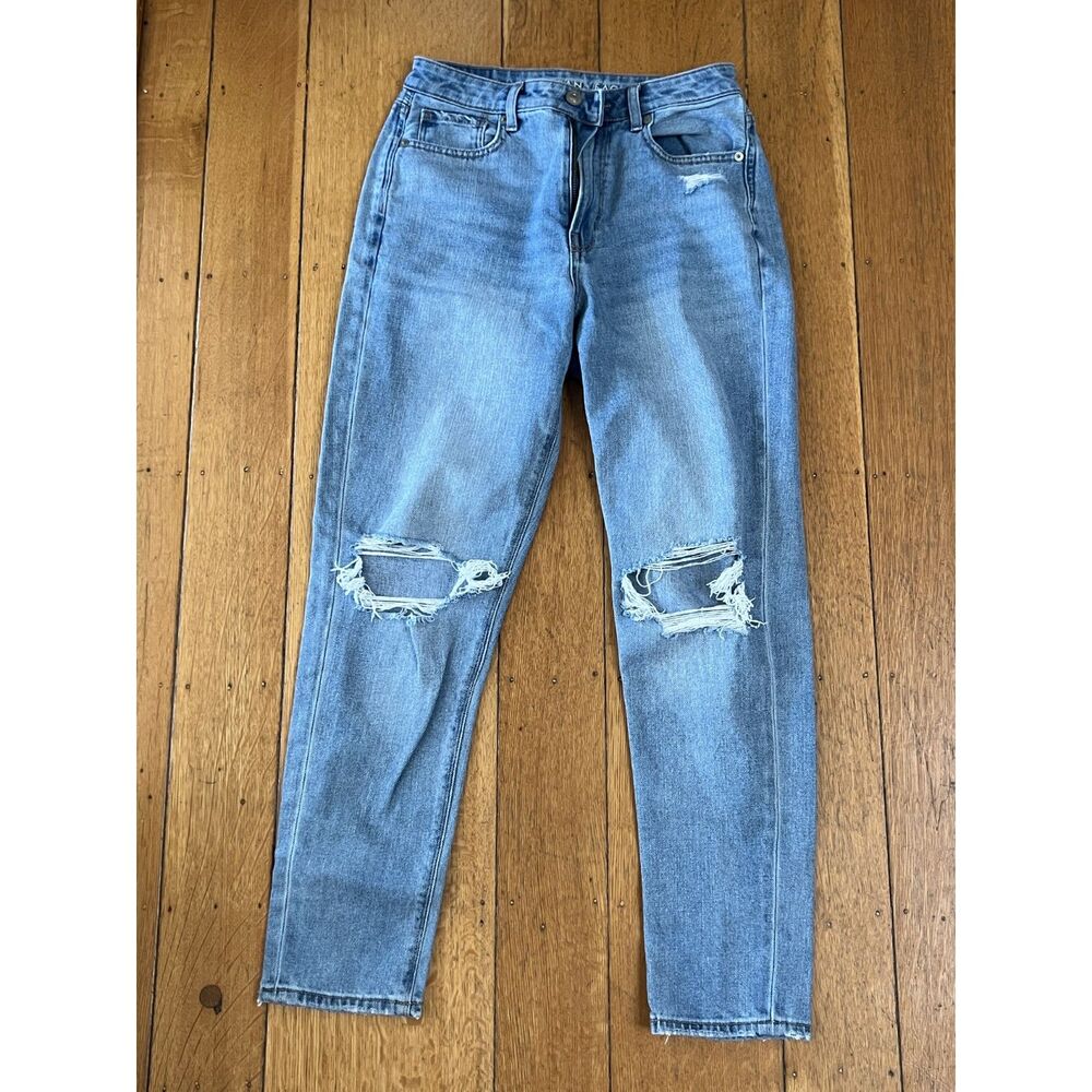 American Eagle Ripped Knee Mom Jeans, Medium Wash, Size 2